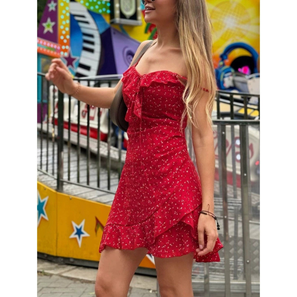 Zara Summer Vacation Floral Retro Waist Cinching Spaghetti Strap Dress
